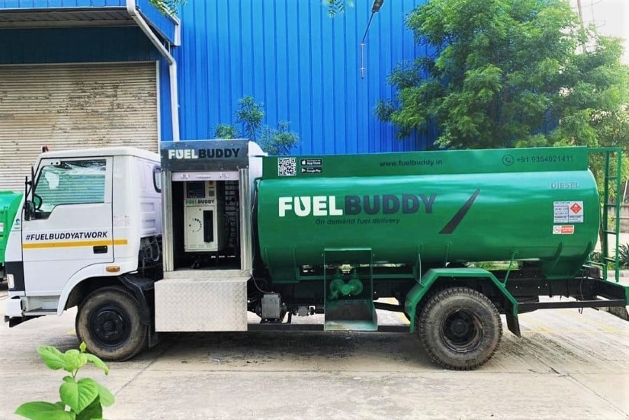 Fuelbuddy Petrol Pump Dealership vehicle